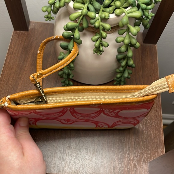 MONOGRAM “C” multicolor wristlet // colorful stripes // zipper closure - Picture 3 of 15